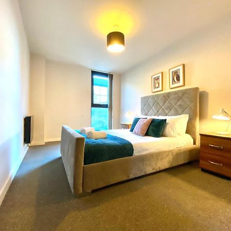 Blonk Street - Luxury Two Bedroom Apartment 谢菲尔德 外观 照片
