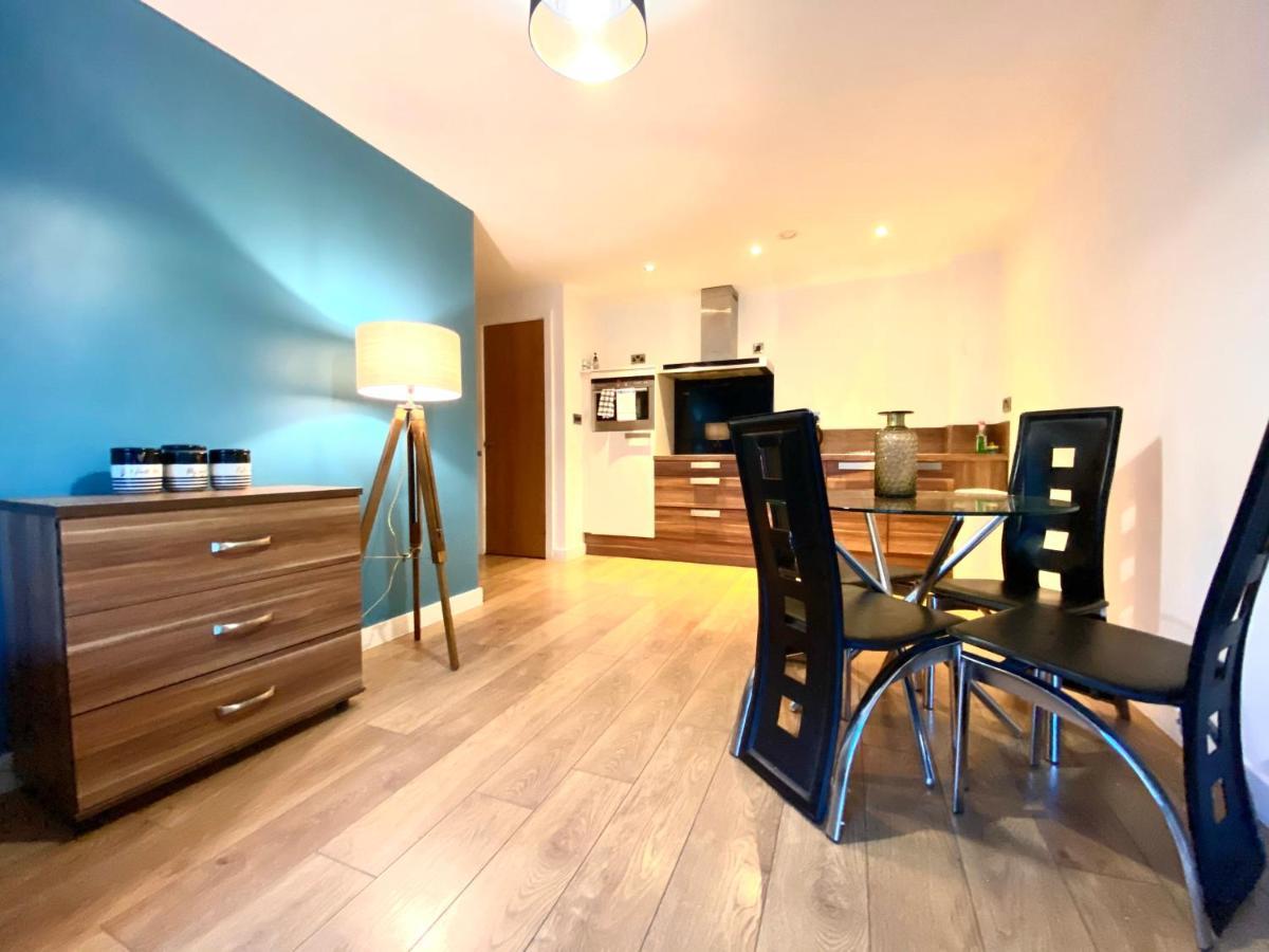 Blonk Street - Luxury Two Bedroom Apartment 谢菲尔德 外观 照片